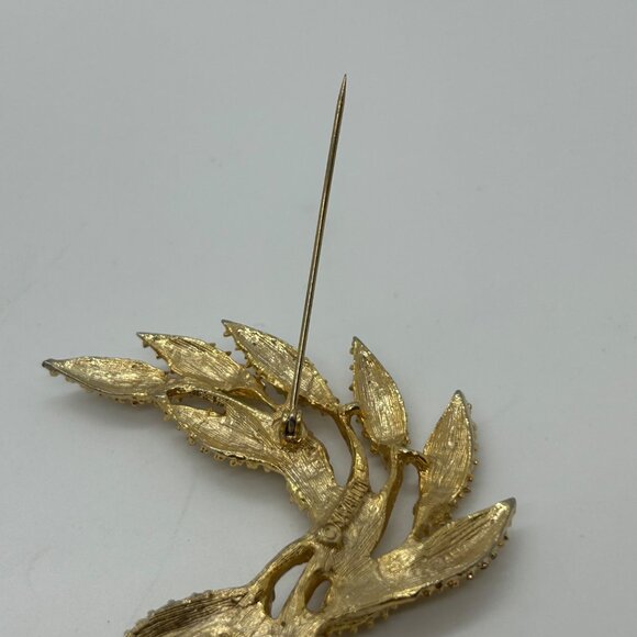 Vintage Sarah Coventry Brooch & Clip-On Earrings Set  Gold-Tone Wind Flower - Picture 10 of 16